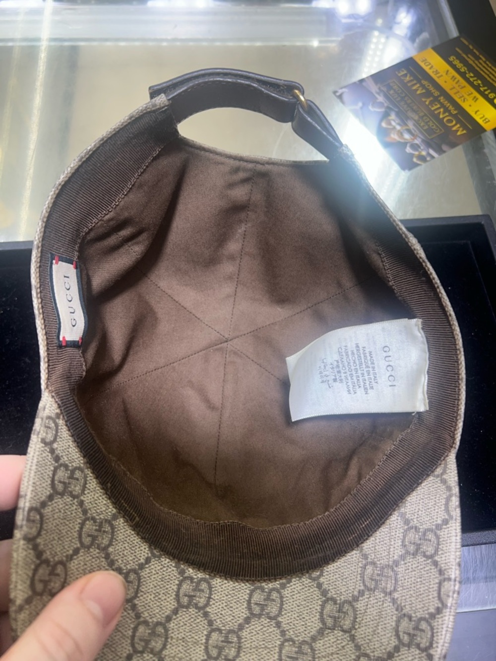 Gucci Beige GG Monogram Baseball Cap with Red BOUTIQUE Script - Picture 5 of 11